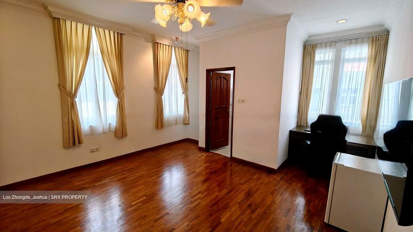 Beechwood Grove (D25), Terrace #481652841